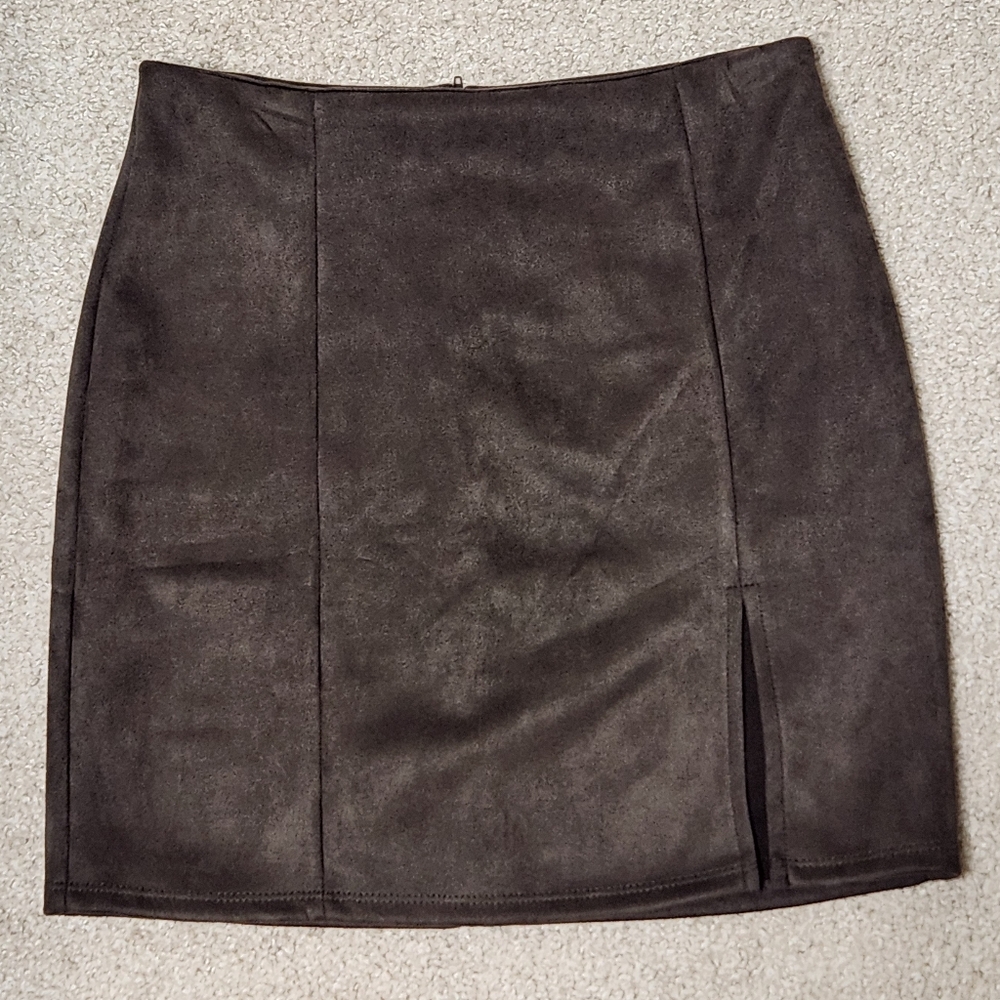 Suade Skirt